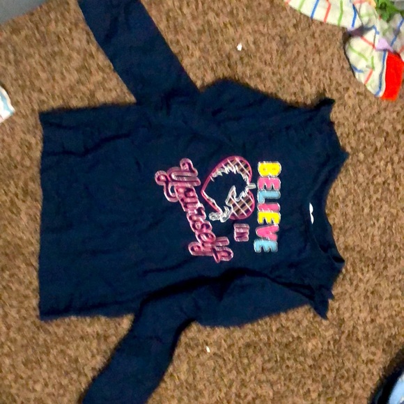 Girls clothes - Picture 2 of 5